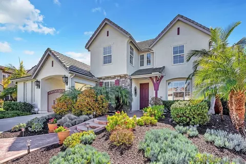 302 Crownview Ct, San Marcos, CA 92069 photo 2