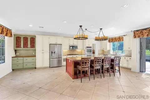 302 Crownview Ct, San Marcos, CA 92069 photo 15