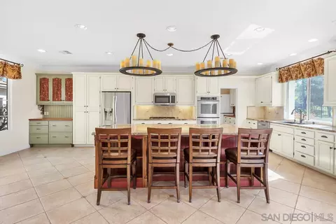 302 Crownview Ct, San Marcos, CA 92069 photo 16