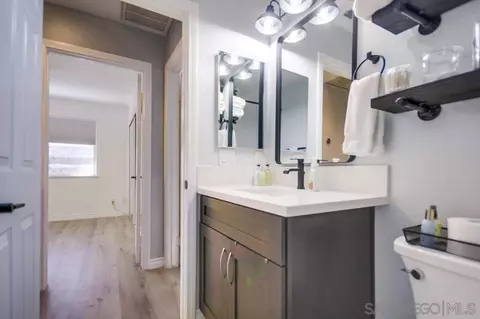 Bath - 13105 Lakeshore Dr, Lakeside, CA 92040 photo 6 of 6