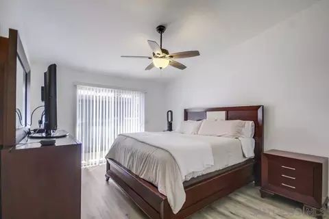 Bedroom - 13105 Lakeshore Dr, Lakeside, CA 92040 photo 2 of 6