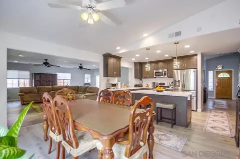 Dining - 13105 Lakeshore Dr, Lakeside, CA 92040 photo 2 of 2