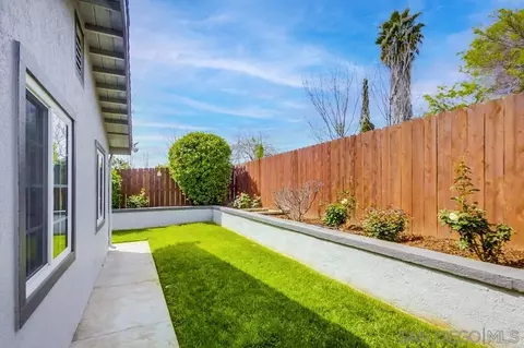 Exterior - 13105 Lakeshore Dr, Lakeside, CA 92040 photo 11 of 18