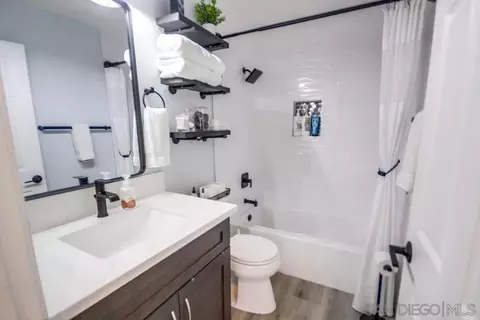Bath - 13105 Lakeshore Dr, Lakeside, CA 92040 photo 5 of 6
