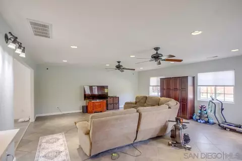 Living - 13105 Lakeshore Dr, Lakeside, CA 92040 photo 7 of 7