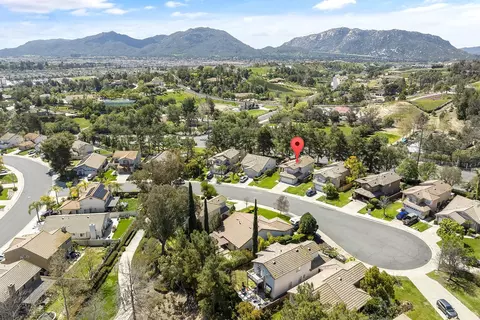 View/Area - 43655 Corte Cabral, Temecula, CA 92592 photo 2 of 3