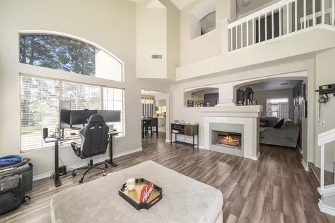 Living - 43655 Corte Cabral, Temecula, CA 92592 photo 3 of 8
