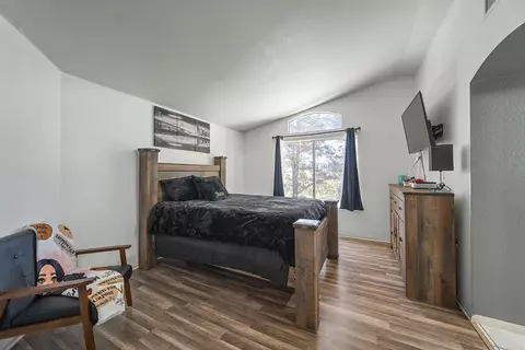 Bedroom - 43655 Corte Cabral, Temecula, CA 92592 photo 1 of 6