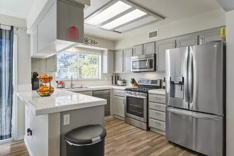 Kitchen - 43655 Corte Cabral, Temecula, CA 92592 photo 1 of 5