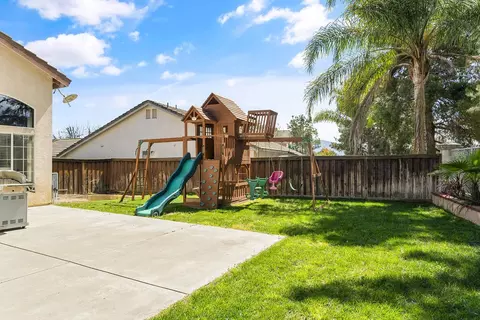 Exterior - 43655 Corte Cabral, Temecula, CA 92592 photo 4 of 13