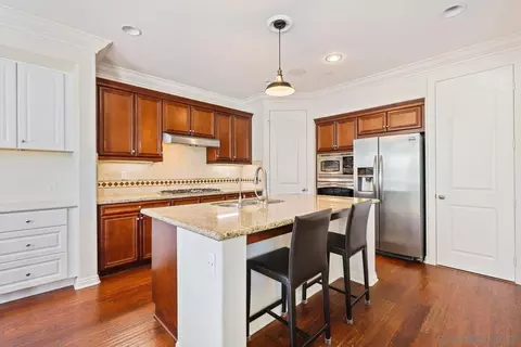 Kitchen - 3807 Lake Park St, Fallbrook, CA 92028 photo 1 of 4