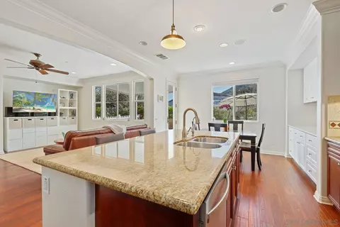 Kitchen - 3807 Lake Park St, Fallbrook, CA 92028 photo 4 of 4