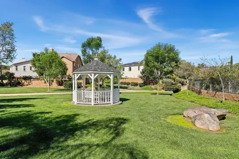 Exterior - 3807 Lake Park St, Fallbrook, CA 92028 photo 9 of 11