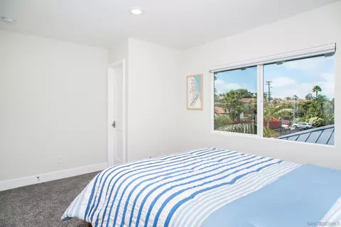 Bedroom - 127 W Jason St, Encinitas, CA 92024 photo 5 of 5