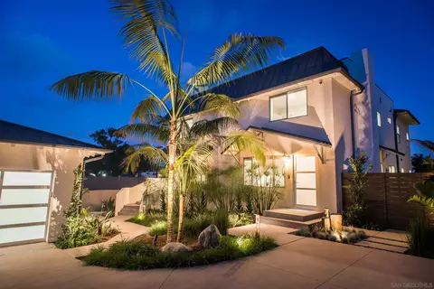 Exterior - 127 W Jason St, Encinitas, CA 92024 photo 8 of 8