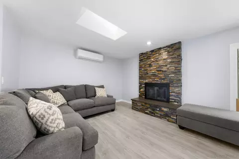 Living - 3232 Monterey Crst, Jamul, CA 91935 photo 2 of 2