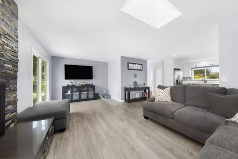 Living - 3232 Monterey Crst, Jamul, CA 91935 photo 1 of 2