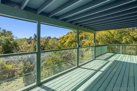 Exterior - 390 Vista Del Indio, Fallbrook, CA 92028 photo 5 of 19