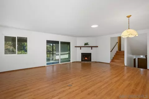 Living - 390 Vista Del Indio, Fallbrook, CA 92028 photo 3 of 3