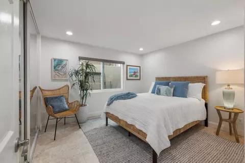 Bedroom - 36 Green Turtle Rd, Coronado, CA 92118 photo 3 of 3