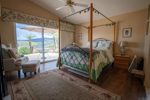 Bedroom - 2264 Larkspur Dr, Alpine, CA 91901 photo 3 of 3