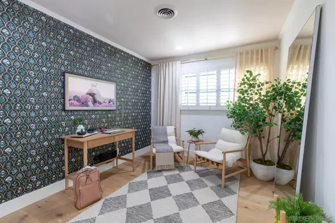 Living - 398 S Santa Rosa Ave, El Centro, CA 92243 photo 3 of 7