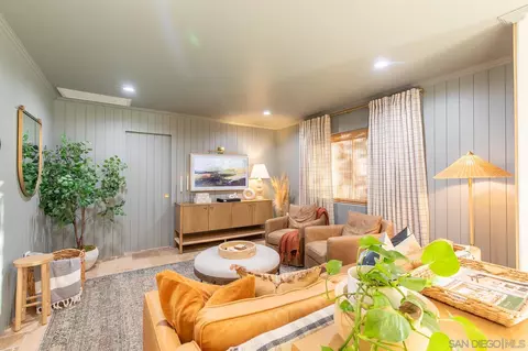 Living - 398 S Santa Rosa Ave, El Centro, CA 92243 photo 5 of 7
