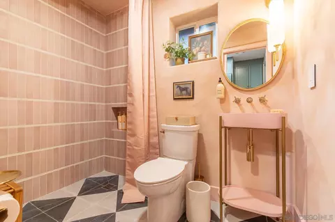 Bath - 398 S Santa Rosa Ave, El Centro, CA 92243 photo 7 of 11