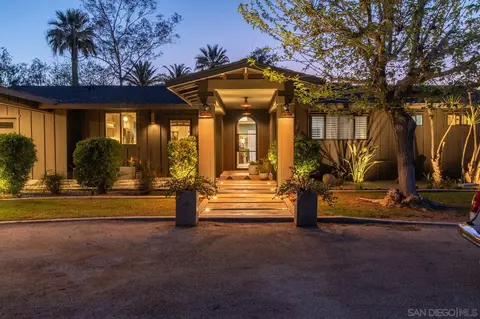 398 S Santa Rosa Ave, El Centro, CA 92243