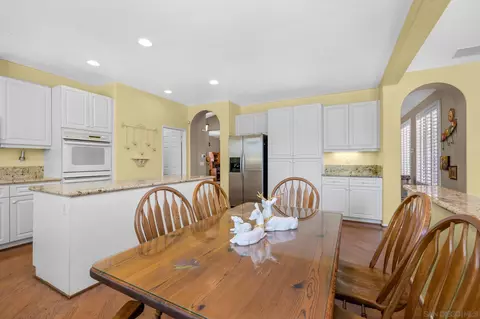 Dining - 23630 Isla Del Rey, Ramona, CA 92065 photo 5 of 5