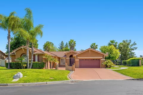 23630 Isla Del Rey, Ramona, CA 92065