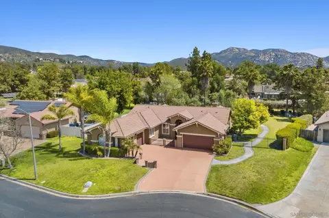 View/Area - 23630 Isla Del Rey, Ramona, CA 92065 photo 1 of 7