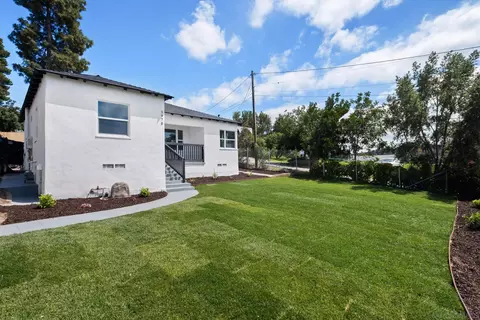 Exterior - 3975 N Granada Ave, Spring Valley, CA 91977 photo 5 of 14