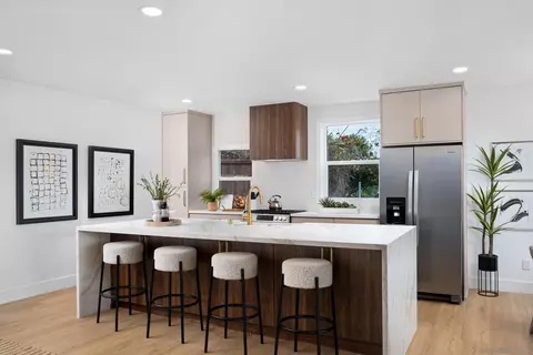 3975 N Granada Ave, Spring Valley, CA 91977
