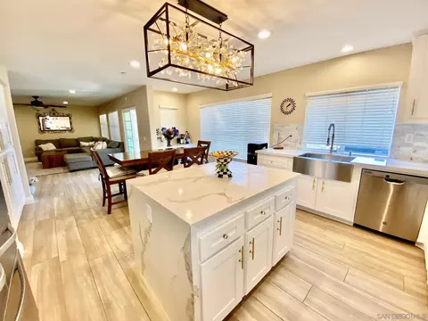 Kitchen - 2593 Fresh Waters Ct, Spring Valley, CA 91978 photo 4 of 4