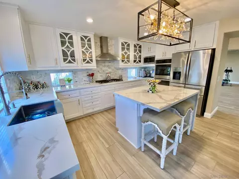 Kitchen - 2593 Fresh Waters Ct, Spring Valley, CA 91978 photo 2 of 4