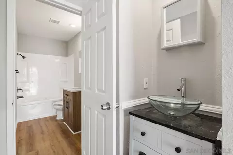 Bath - 2138 Oceanside Blvd, Oceanside, CA 92054 photo 2 of 4