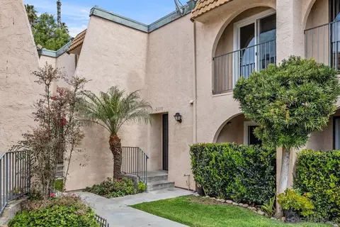 2138 Oceanside Blvd, Oceanside, CA 92054