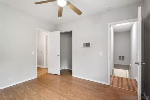 Bedroom - 2138 Oceanside Blvd, Oceanside, CA 92054 photo 2 of 2