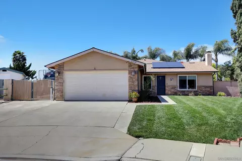 Exterior - 2518 Fieldcrest Pl, Escondido, CA 92027 photo 5 of 14