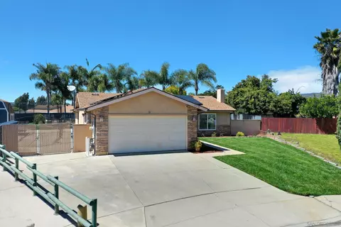 Exterior - 2518 Fieldcrest Pl, Escondido, CA 92027 photo 14 of 14