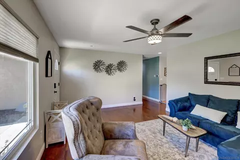 Living - 2518 Fieldcrest Pl, Escondido, CA 92027 photo 3 of 7