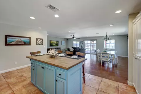 Kitchen - 2518 Fieldcrest Pl, Escondido, CA 92027 photo 2 of 3