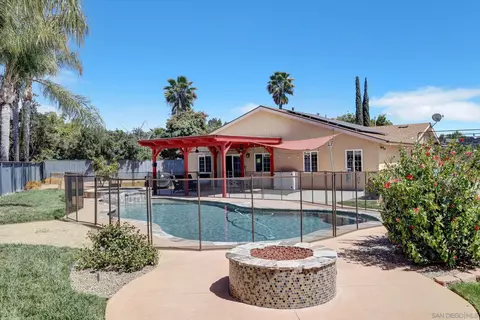 View/Area - 2518 Fieldcrest Pl, Escondido, CA 92027 photo 3 of 11