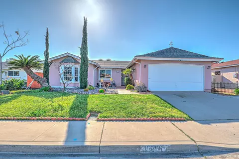 1604 Jasper Ave, Chula Vista, CA 91911