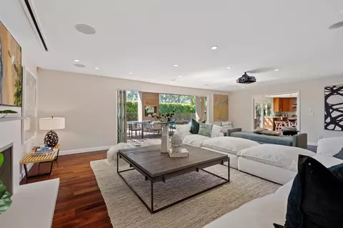 Living - 8676 Cliffridge Ave, La Jolla, CA 92037 photo 10 of 10