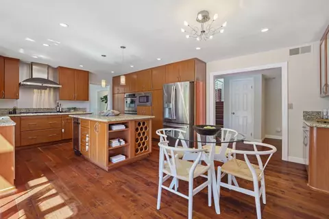 Kitchen - 8676 Cliffridge Ave, La Jolla, CA 92037 photo 4 of 4