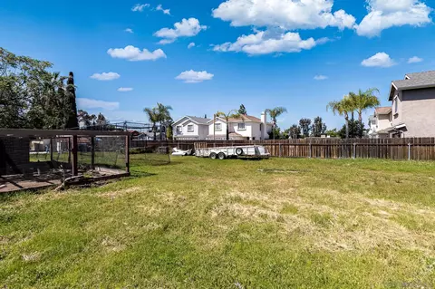 Exterior - 835 Graves Ave, El Cajon, CA 92021 photo 9 of 9