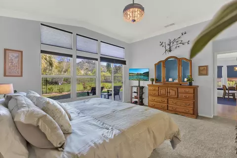 Bedroom - 2346 Fallbrook Pl, Escondido, CA 92027 photo 5 of 5