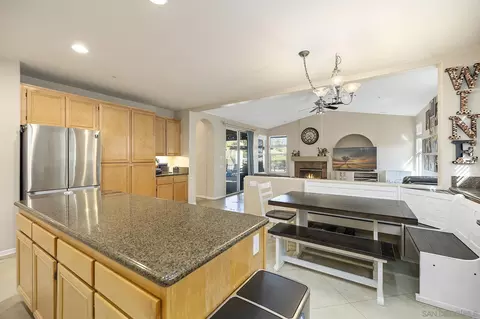 Kitchen - 16378 Open View Rd, Ramona, CA 92065 photo 3 of 3